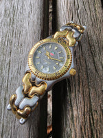 Tag Heuer 2000 Series Professional Quartz Drivers Watch WG1120-0 Silver / Gold